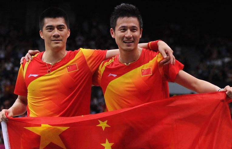  张帅双打搭档换新面孔，默契配合闯入法网八强  